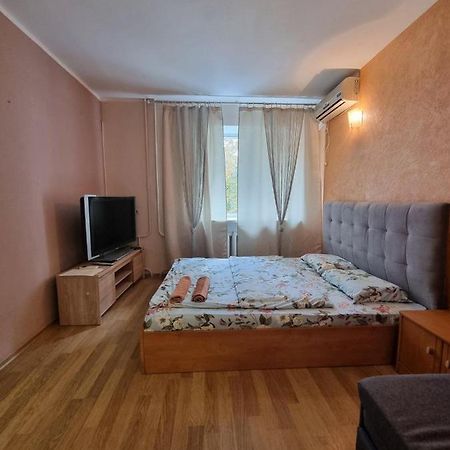 Апартаменты В Центре На Гагарина Dnipro Exterior foto