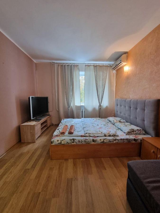 Апартаменты В Центре На Гагарина Dnipro Exterior foto
